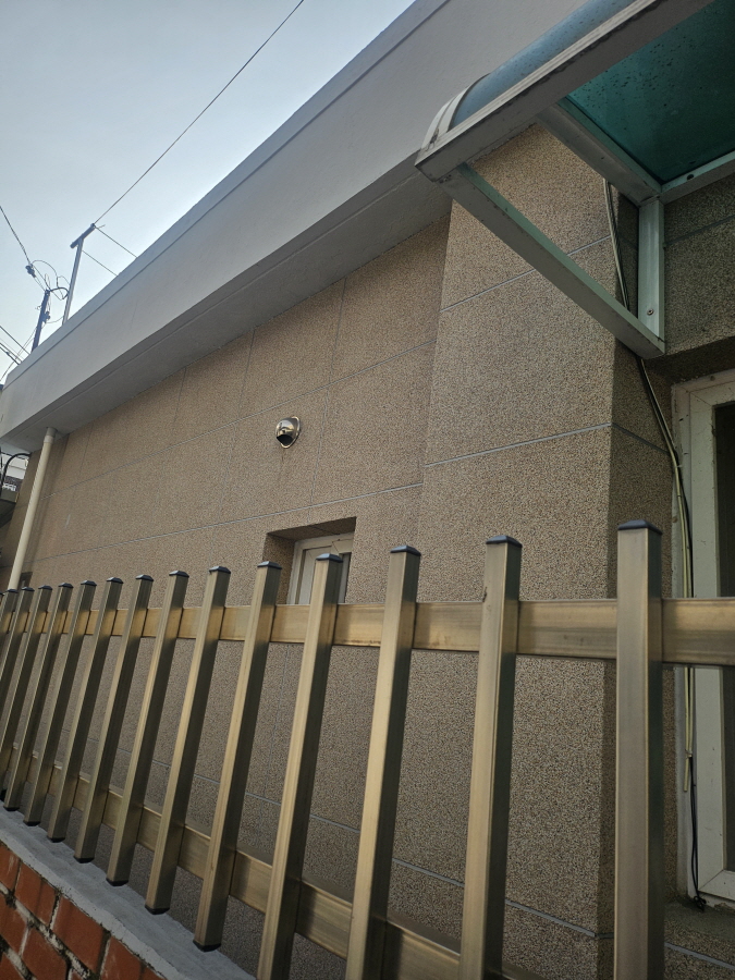 1949055918_AtiP3cSF_dae7d126ef8c8da9e14dbc69caaf7ef901506321.jpg 이미지크게보기