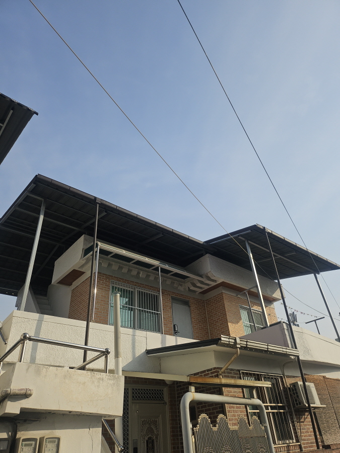 1949055918_AyrDXIdt_b8e347464f939a905080d6ee7ae1f9e25b1ed507.jpg 이미지크게보기